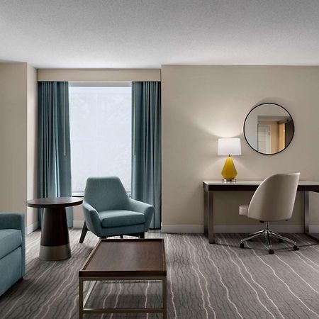 מלון Doubletree By Hilton Norfolk Airport מראה חיצוני תמונה