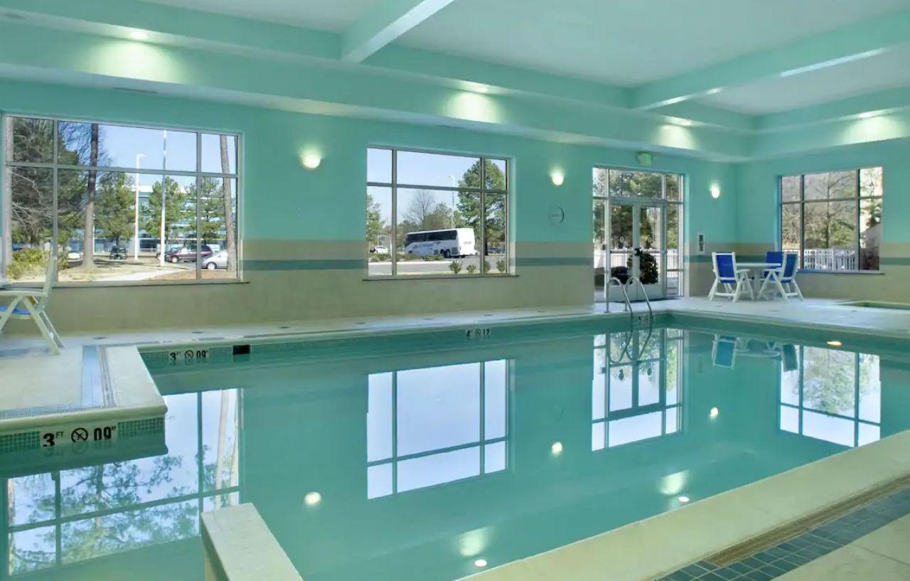 מלון Doubletree By Hilton Norfolk Airport מראה חיצוני תמונה