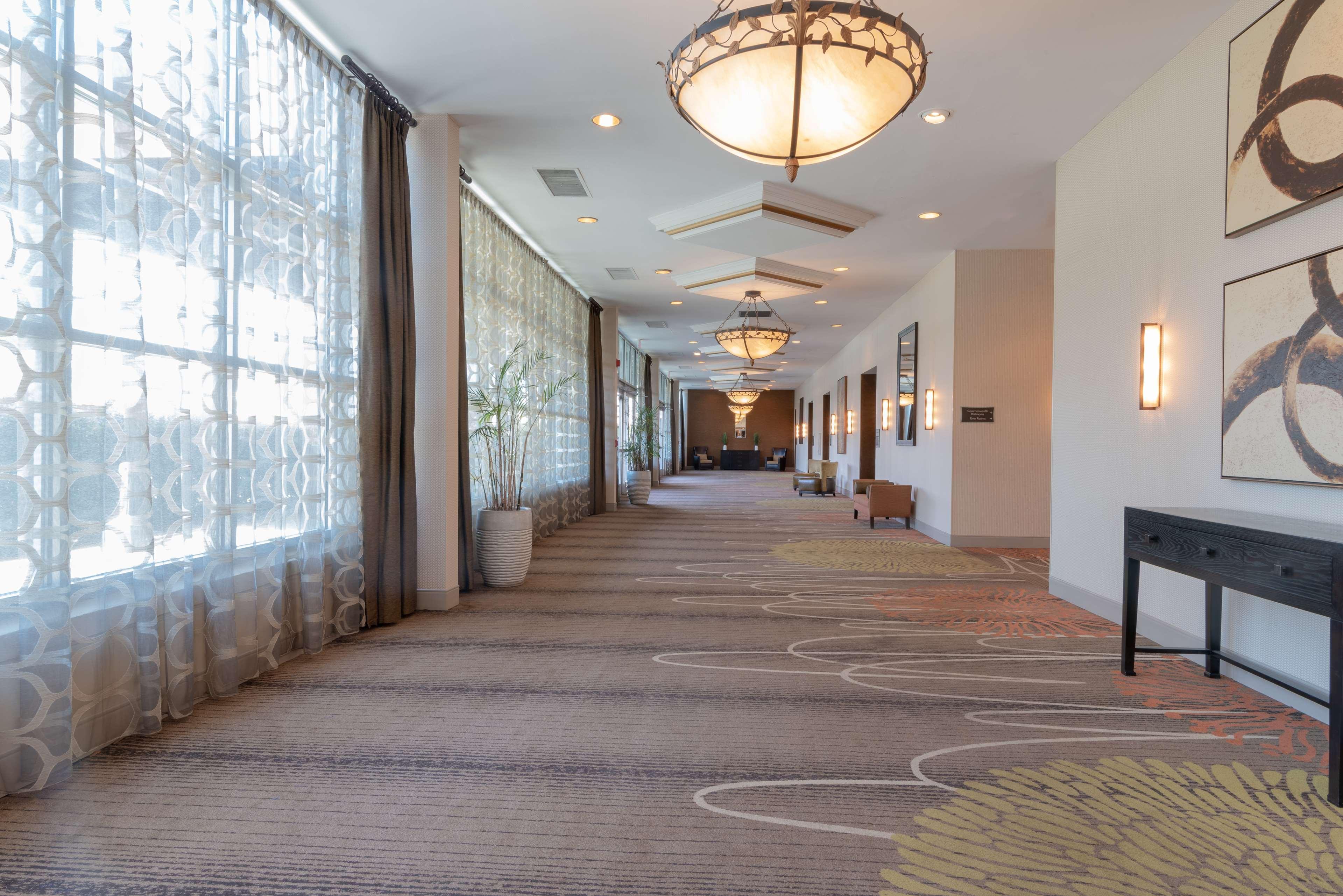מלון Doubletree By Hilton Norfolk Airport מראה חיצוני תמונה