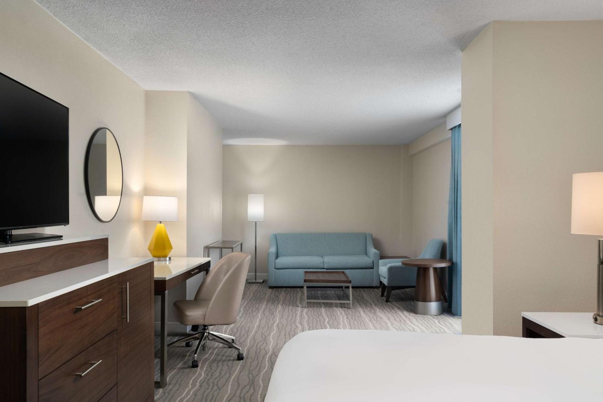 מלון Doubletree By Hilton Norfolk Airport מראה חיצוני תמונה