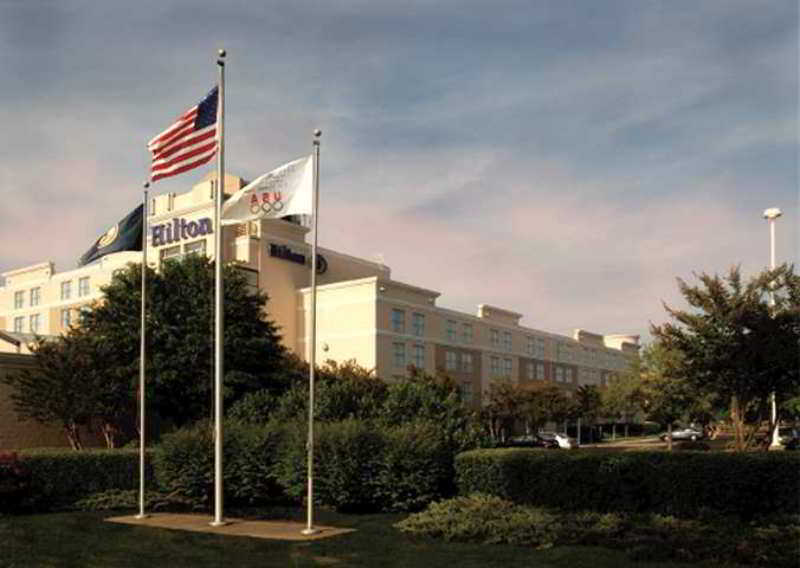 מלון Doubletree By Hilton Norfolk Airport מראה חיצוני תמונה